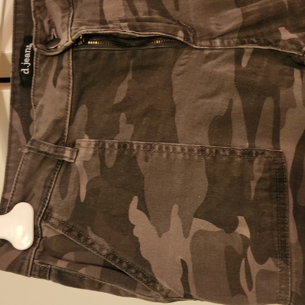 Camo jeans 12